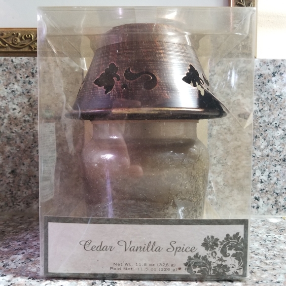 CEDAR VANILLA SPICE - Picture 1 of 4